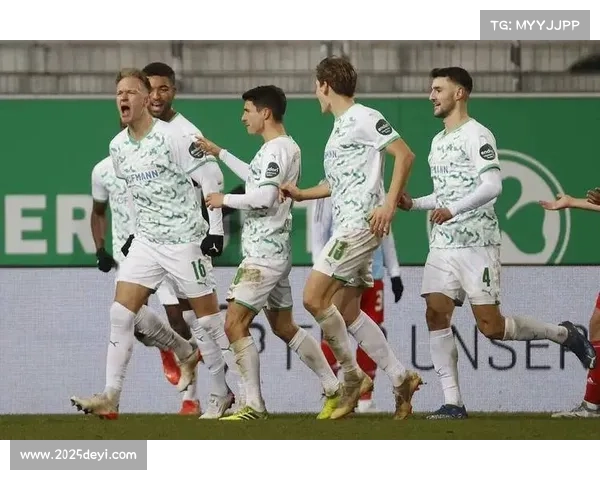 从垫底到脱离降级区：奥格斯堡保级之路的战术转变